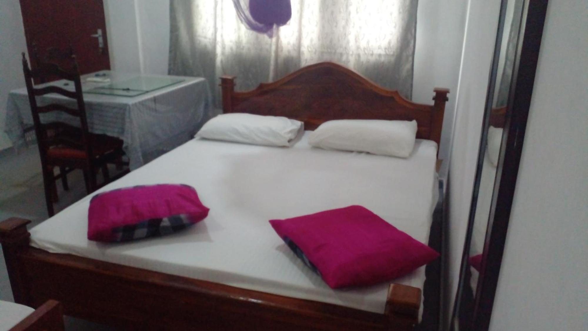 Star Home Stay Бентота Экстерьер фото